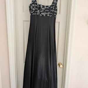 Elegant Black Evening Or Prom Dress